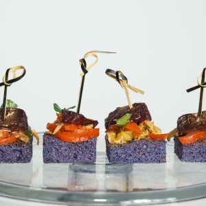 Su karamelizuotais burokėliais (Vegan)***