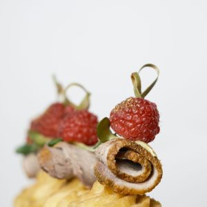 Grill antienos filė suktinukas su bulvių kroketu