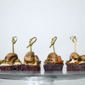 Su rūkytais pievagrybiais (Vegan)***